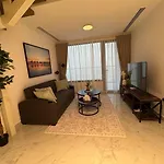 Unique 2Bd Jacuzzi & Sunbed