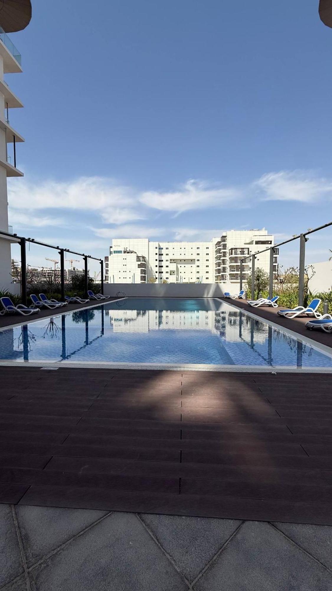 Apartment Unique 2bd Jacuzzi & Sunbed
